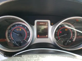 2018 Dodge Journey SE with VIN 3C4PDCAB1JT274784, listed as a Copart auction lot 74253064 with 160,308 mi miles and Non Repairable. Bid and sale history available at carsss.com. Image 9.