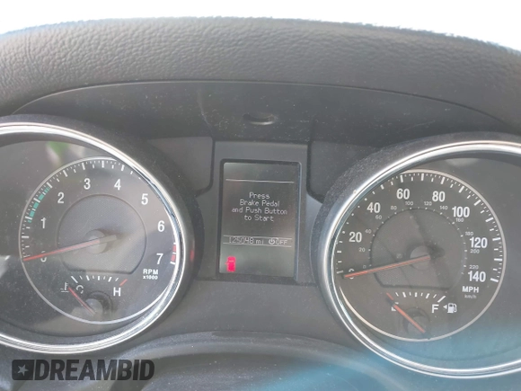 2013 Jeep Grand Cherokee Laredo with VIN 1C4RJFAG2DC643926, listed as a IAAI auction lot 41723575 with 125,048 mi miles. Bid and sale history available at carsss.com. Image 7.