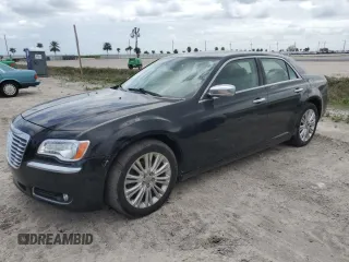2013 Chrysler 300 Luxury Series with VIN 2C3CCASG7DH534199, listed as a Copart auction lot 75991324 with Not Provided miles and Salvage Title. Bid and sale history available at carsss.com. Image 1.