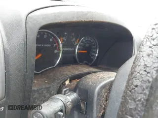 2008 Chevrolet Colorado 1LT z VIN 1GCCS13E088116591, wystawiony jako IAAI lot #42342666 z przebiegiem Nie podano mil oraz . Historia ofert i sprzedaży dostępna na DreamBid. Obrazek 7.