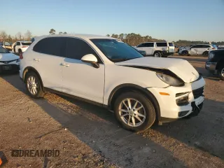 2016 Porsche Cayenne with VIN WP1AA2A26GKA15645, listed as a Copart auction lot 48148415 with 81,402 mi miles and Salvage Title. Bid and sale history available at carsss.com. Image 4.