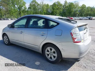 2007 Toyota Prius with VIN JTDKB20U777634652, listed as a IAAI auction lot 42182657 with 200,657 mi miles and . Bid and sale history available at DreamBid. Image 6.