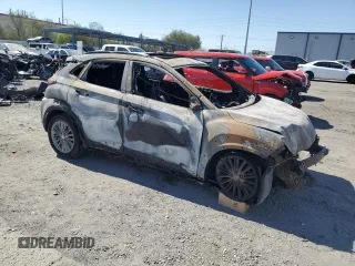 2020 Hyundai Kona SEL Plus with VIN KM8K62AA8LU518070, listed as a Copart auction lot 73948004 with 0 mi miles and Non Repairable. Bid and sale history available at carsss.com. Image 4.