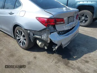 2015 Acura TLX with VIN 19UUB1F31FA017235, listed as a IAAI auction lot 41810472 with 130,762 mi miles. Bid and sale history available at carsss.com. Image 6.