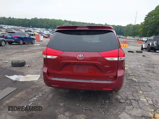 2011 Toyota Sienna XLE AAS с VIN 5TDYK3DC1BS007266, выставлен на аукционе IAAI как лот 42346087 с пробегом 123 054 миль миль и . История ставок и продаж доступна на DreamBid. Изображение 16.