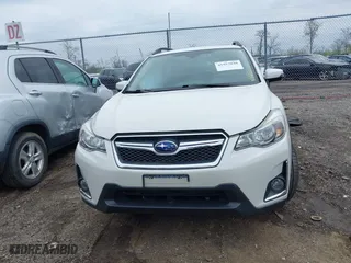 2017 Subaru Crosstrek Limited with VIN JF2GPANC3HH241763, listed as a IAAI auction lot 41957040 with 58,516 mi miles. Bid and sale history available at carsss.com. Image 12.
