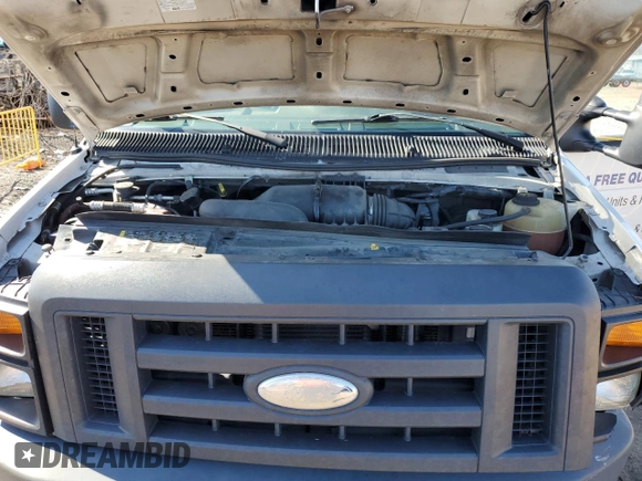2014 Ford Econoline Cargo Commercial with VIN 1FTNE2EW9EDA72220, listed as a Copart auction lot 50025115 with 270,630 mi miles and Salvage Title. Bid and sale history available at DreamBid. Image 14.