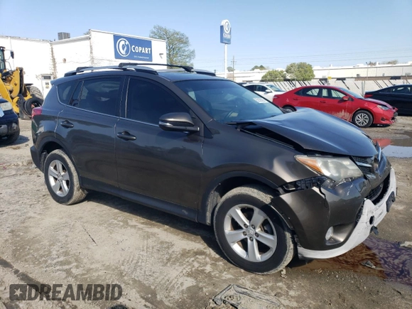2013 Toyota RAV4 XLE with VIN 2T3RFREV2DW125162, listed as a Copart auction lot 52190925 with 160,797 mi miles and Salvage Title. Bid and sale history available at carsss.com. Image 4.