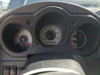 2004 Nissan Xterra XE z VIN 5N1ED28T94C623038, wystawiony jako Copart lot #48948385 z przebiegiem 75 798 mil mil oraz Szkoda całkowita • Salvage title. Historia ofert i sprzedaży dostępna na DreamBid. Obrazek 9.