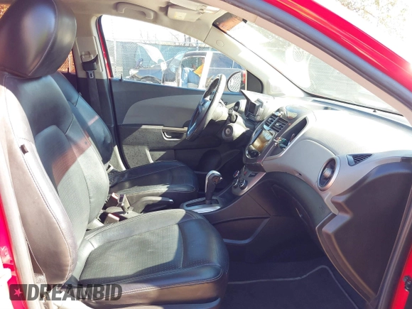 2014 Chevrolet Sonic LTZ with VIN 1G1JE5SH8E4125424, listed as a IAAI auction lot 41649065 with 161,914 mi miles. Bid and sale history available at carsss.com. Image 5.