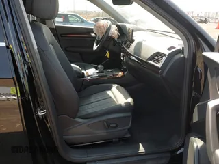 2020 Audi Q5 Premium with VIN WA1ANAFY3L2082513, listed as a IAAI auction lot 41912993 with 7,958 mi miles. Bid and sale history available at carsss.com. Image 5.