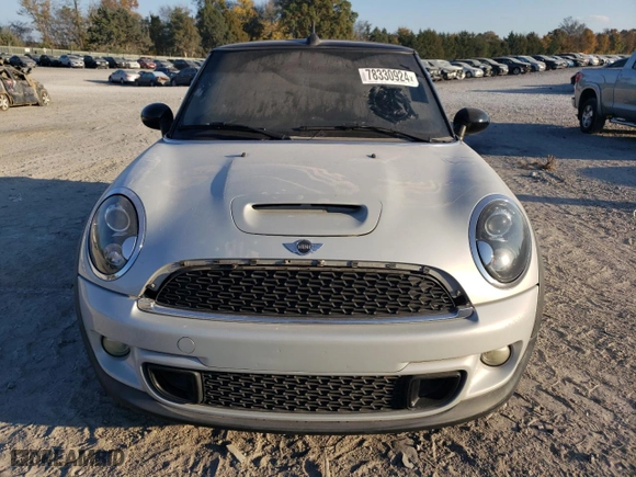 2015 MINI Cooper Convertible S with VIN WMWZP3C54FT708378, listed as a Copart auction lot 78330924 with 73,209 mi miles and Clean Title. Bid and sale history available at carsss.com. Image 5.