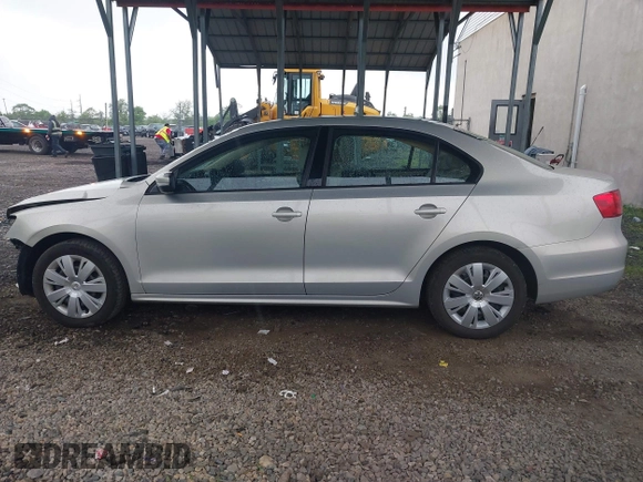 2012 Volkswagen Jetta SE with VIN 3VWDP7AJ9CM320638, listed as a IAAI auction lot 42227679 with 148,629 mi miles and . Bid and sale history available at DreamBid. Image 15.