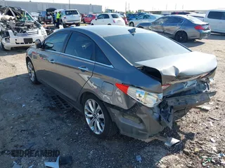 2013 Hyundai Sonata Limited with VIN 5NPEC4AC5DH676109, listed as a IAAI auction lot 41993081 with 290,920 mi miles and . Bid and sale history available at carsss.com. Image 3.