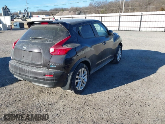 2014 Nissan Juke S with VIN JN8AF5MV4ET362011, listed as a IAAI auction lot 41452540 with 75,384 mi miles. Bid and sale history available at carsss.com. Image 4.