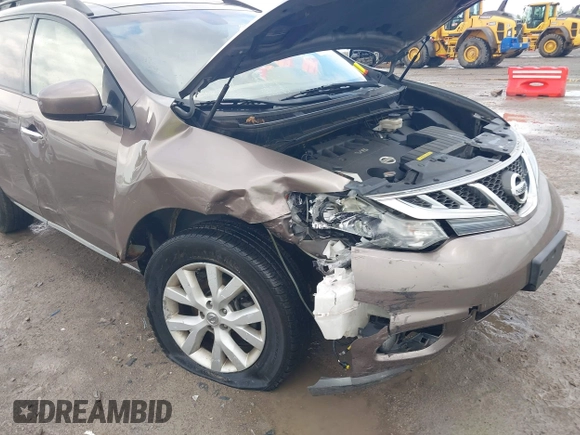 2011 Nissan Murano LE z VIN JN8AZ1MW3BW182568, wystawiony jako IAAI lot #42230428 z przebiegiem 115 348 mil mil oraz . Historia ofert i sprzedaży dostępna na DreamBid. Obrazek 6.