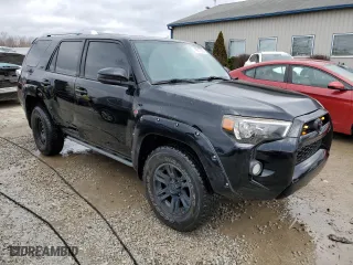 2017 Toyota 4Runner SR5 with VIN JTEBU5JR8H5419523, listed as a Copart auction lot 48017355 with 114,209 mi miles and Salvage Title. Bid and sale history available at carsss.com. Image 4.
