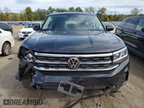 2023 Volkswagen Atlas SEL with VIN 1V2BP2CA9PC552396, listed as a Copart auction lot 73565154 with 14,687 mi miles and Salvage title. Bid and sale history available at DreamBid. Image 5.