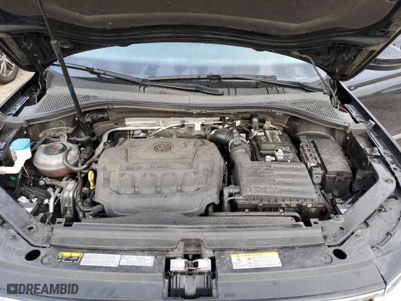 2022 Volkswagen Tiguan SEL R-Line with VIN 3VV4B7AX2NM159947, listed as a Copart auction lot 45084835 with 45,598 mi miles and Salvage Title. Bid and sale history available at carsss.com. Image 13.