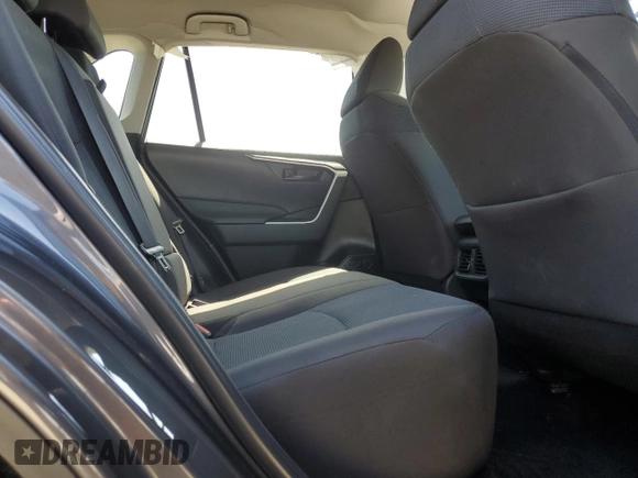 2023 Toyota RAV4 LE z VIN 2T3H1RFVXPW269278, wystawiony jako Copart lot #51942475 z przebiegiem 31 917 mil mil oraz Szkoda całkowita • Salvage title. Historia ofert i sprzedaży dostępna na DreamBid. Obrazek 12.