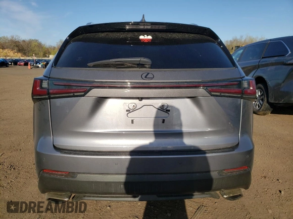 2017 Lexus NX 200t z VIN JTJBARBZ5H2128236, wystawiony jako Copart lot #54101475 z przebiegiem Nie podano mil oraz Szkoda całkowita • Salvage title. Historia ofert i sprzedaży dostępna na DreamBid. Obrazek 6.