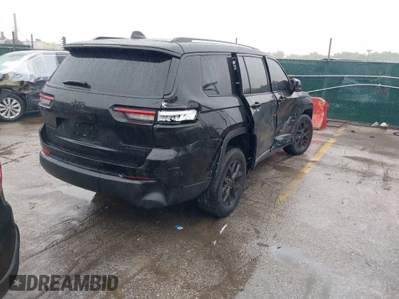 2024 Jeep Grand Cherokee Limited with VIN 1C4RJKBG4R8926264, listed as a IAAI auction lot 42361628 with 23,195 mi miles and . Bid and sale history available at DreamBid. Image 4.