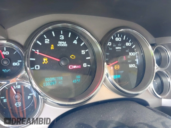 2013 Chevrolet Silverado 1500 LT with VIN 3GCPCSE08DG275451, listed as a IAAI auction lot 41587909 with 130,397 mi miles and . Bid and sale history available at DreamBid. Image 7.