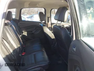 2016 Ford C-Max SEL z VIN 1FADP5CU2GL118381, wystawiony jako IAAI lot #41516426 z przebiegiem 220 361 mil mil oraz . Historia ofert i sprzedaży dostępna na DreamBid. Obrazek 8.