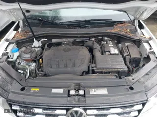 2019 Volkswagen Tiguan S with VIN 3VV1B7AX2KM011599, listed as a IAAI auction lot 41531947 with 45,923 mi miles. Bid and sale history available at carsss.com. Image 10.