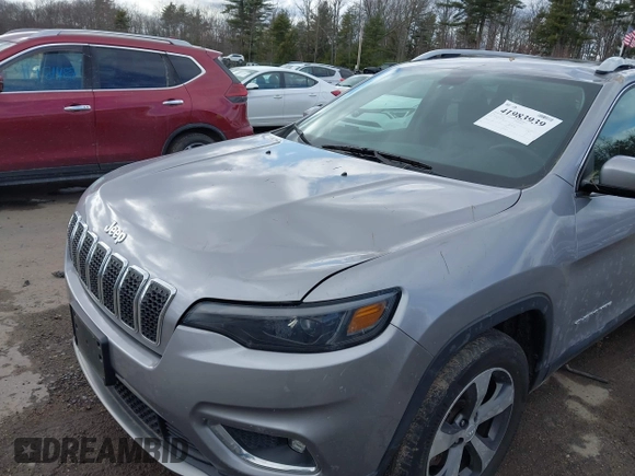 2019 Jeep Cherokee Limited z VIN 1C4PJMDNXKD272009, wystawiony jako IAAI lot #41983939 z przebiegiem 31 075 mil mil oraz . Historia ofert i sprzedaży dostępna na DreamBid. Obrazek 6.
