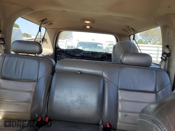 2004 Ford Excursion Eddie Bauer with VIN 1FMSU45P74EA29932, listed as a Copart auction lot 53301295 with 171,263 mi miles and Clean Title. Bid and sale history available at DreamBid. Image 10.