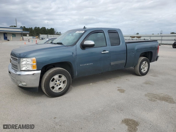 2013 Chevrolet Silverado 1500 LT with VIN 1GCRCSE05DZ260205, listed as a Copart auction lot 47395155 with 119,706 mi miles and Salvage Title. Bid and sale history available at carsss.com. Image 1.