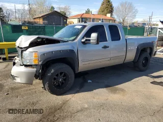 2008 Chevrolet Silverado 1500 LTZ with VIN 2GCEK190581265618, listed as a Copart auction lot 53326745 with 213,700 mi miles and Salvage Title. Bid and sale history available at DreamBid. Image 1.
