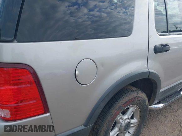 2003 Ford Explorer XLT с VIN 1FMZU63K93ZB31385, выставлен на аукционе IAAI как лот 42531448 с пробегом 153 983 миль миль и . История ставок и продаж доступна на DreamBid. Изображение 12.