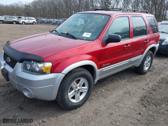 2007 Ford Escape Hybrid with VIN 1FMCU59H17KA98246, listed as a IAAI auction lot 41789024 with 999,999 mi miles. Bid and sale history available at carsss.com. Image 2.
