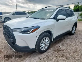 2024 Toyota Corolla Cross LE with VIN 7MUCAAAGXRV074263, listed as a Copart auction lot 60133675 with 8,663 mi miles and Clean title. Bid and sale history available at DreamBid. Image 1.
