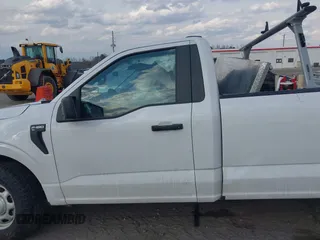 2022 Ford F-150 XL with VIN 1FTMF1CB2NKD95281, listed as a IAAI auction lot 41684433 with 1 mi miles. Bid and sale history available at carsss.com. Image 13.