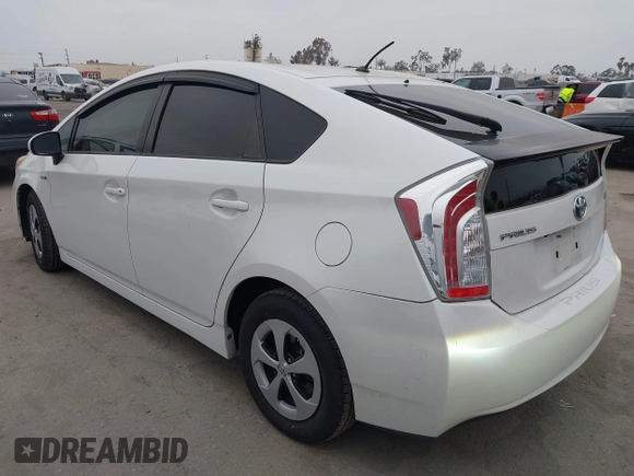 2015 Toyota Prius Four with VIN JTDKN3DU4F0465818, listed as a IAAI auction lot 42098190 with 186,911 mi miles. Bid and sale history available at carsss.com. Image 3.