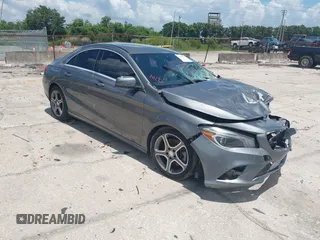 2014 Mercedes-Benz CLA 250 z VIN WDDSJ4EB7EN046948, wystawiony jako IAAI lot #42499079 z przebiegiem 112 116 mil mil oraz . Historia ofert i sprzedaży dostępna na DreamBid. Obrazek 1.