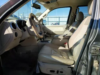 2006 Mercury Mountaineer Luxury with VIN 4M2EU47E96UJ18661, listed as a Copart auction lot 87016914 with 195,172 mi miles and Salvage Title. Bid and sale history available at carsss.com. Image 7.