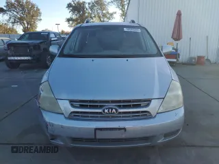 2008 Kia Sedona LX with VIN KNDMB233286193919, listed as a Copart auction lot 80500584 with 271,752 mi miles and Clean Title. Bid and sale history available at carsss.com. Image 5.