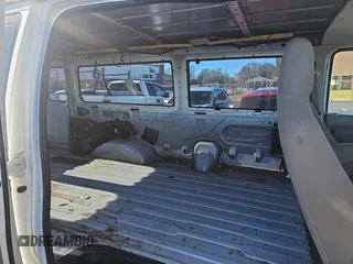 2013 Ford Econoline Passenger XL with VIN 1FBSS3BL2DDA04310, listed as a Copart auction lot 89328785 with 211,391 mi miles and Clean Title. Bid and sale history available at DreamBid. Image 6.