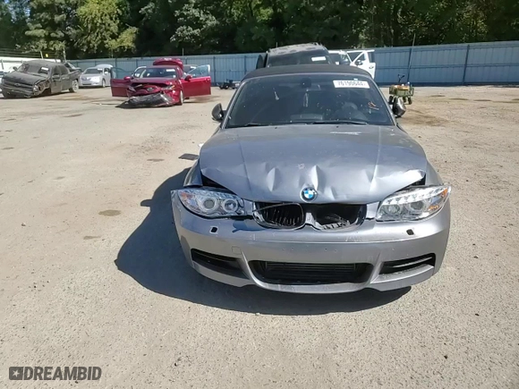 2009 BMW 1 Series 135i with VIN WBAUN93529VK40677, listed as a Copart auction lot 76190644 with 126,992 mi miles and Salvage Title. Bid and sale history available at carsss.com. Image 11.