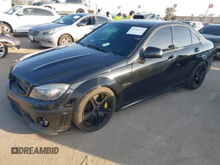 2009 Mercedes-Benz C 63 AMG with VIN WDDGF77X39F231287, listed as a IAAI auction lot 41556195 with 173,471 mi miles and . Bid and sale history available at DreamBid. Image 2.