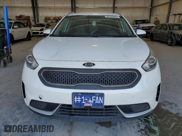 2017 Kia Niro LX with VIN KNDCB3LC7H5060502, listed as a Copart auction lot 52125975 with 145,526 mi miles and Clean Title. Bid and sale history available at carsss.com. Image 5.
