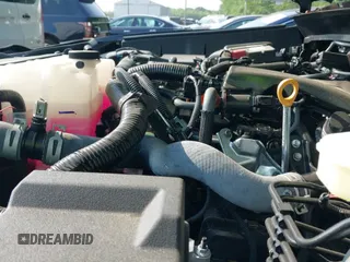 2024 Toyota Tacoma SR5 z VIN 3TMLB5JNXRM054348, wystawiony jako IAAI lot #42437739 z przebiegiem 11 274 mil mil oraz . Historia ofert i sprzedaży dostępna na DreamBid. Obrazek 19.