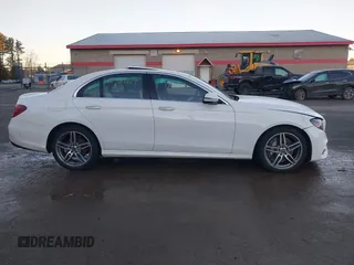 2019 Mercedes-Benz E-Class E 300 with VIN WDDZF4KB2KA609220, listed as a IAAI auction lot 41172669 with 49,607 mi miles. Bid and sale history available at carsss.com. Image 12.