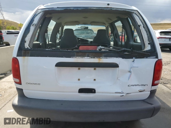 2000 Dodge Caravan with VIN 2B4GP2531YR754662, listed as a Copart auction lot 75336894 with 124,949 mi miles and Salvage title. Bid and sale history available at DreamBid. Image 6.