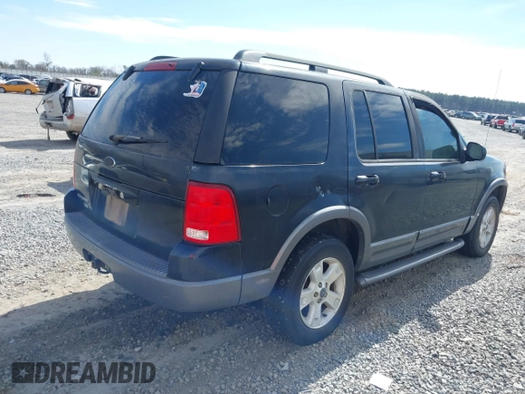2003 Ford Explorer XLT z VIN 1FMZU63K03UB22071, wystawiony jako IAAI lot #41610461 z przebiegiem 305 958 mil mil oraz . Historia ofert i sprzedaży dostępna na DreamBid. Obrazek 4.
