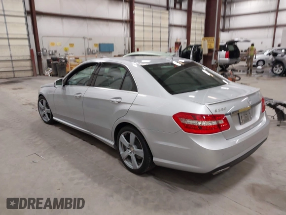 2011 Mercedes-Benz E-Class E 350 Luxury with VIN WDDHF5GB6BA356879, listed as a IAAI auction lot 42054931 with 94,285 mi miles. Bid and sale history available at carsss.com. Image 3.